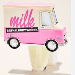 Bath & Body Works Milk Truck Light Up Wallflower Plug